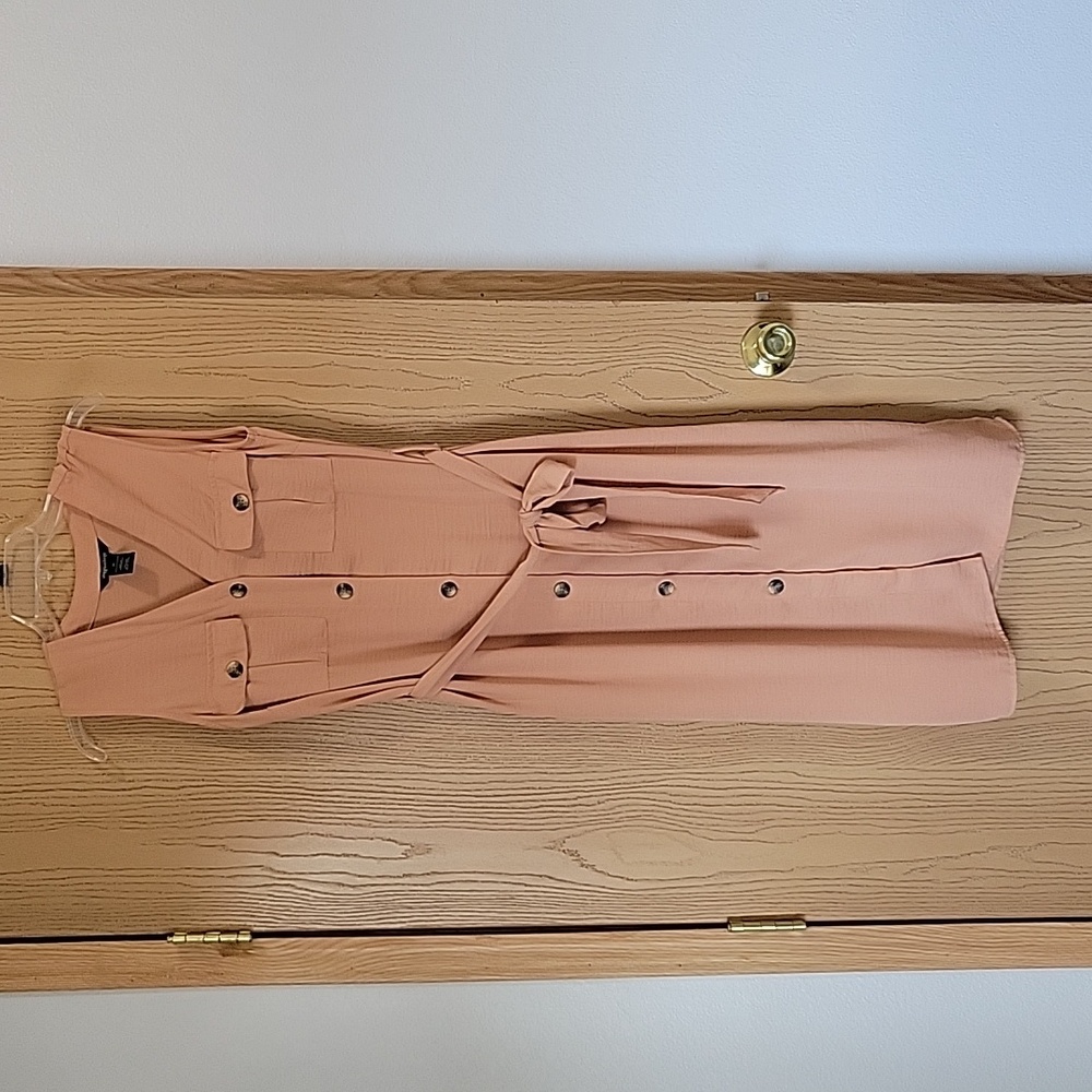 Peachy orange/tan dress